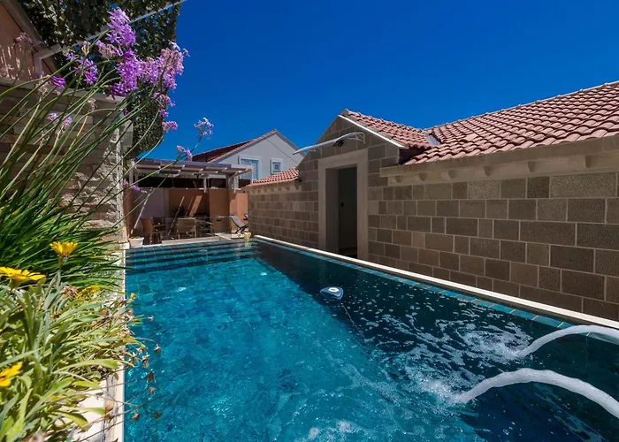 别墅 Dommy Gabby *